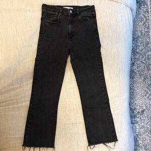 Zara Black Ankle Cropped Jeans